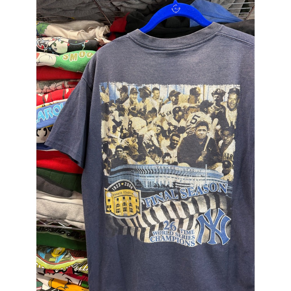 Jerzees New York Yankees Final Season Yankee Stadium T-Shirt Navy Blue Large